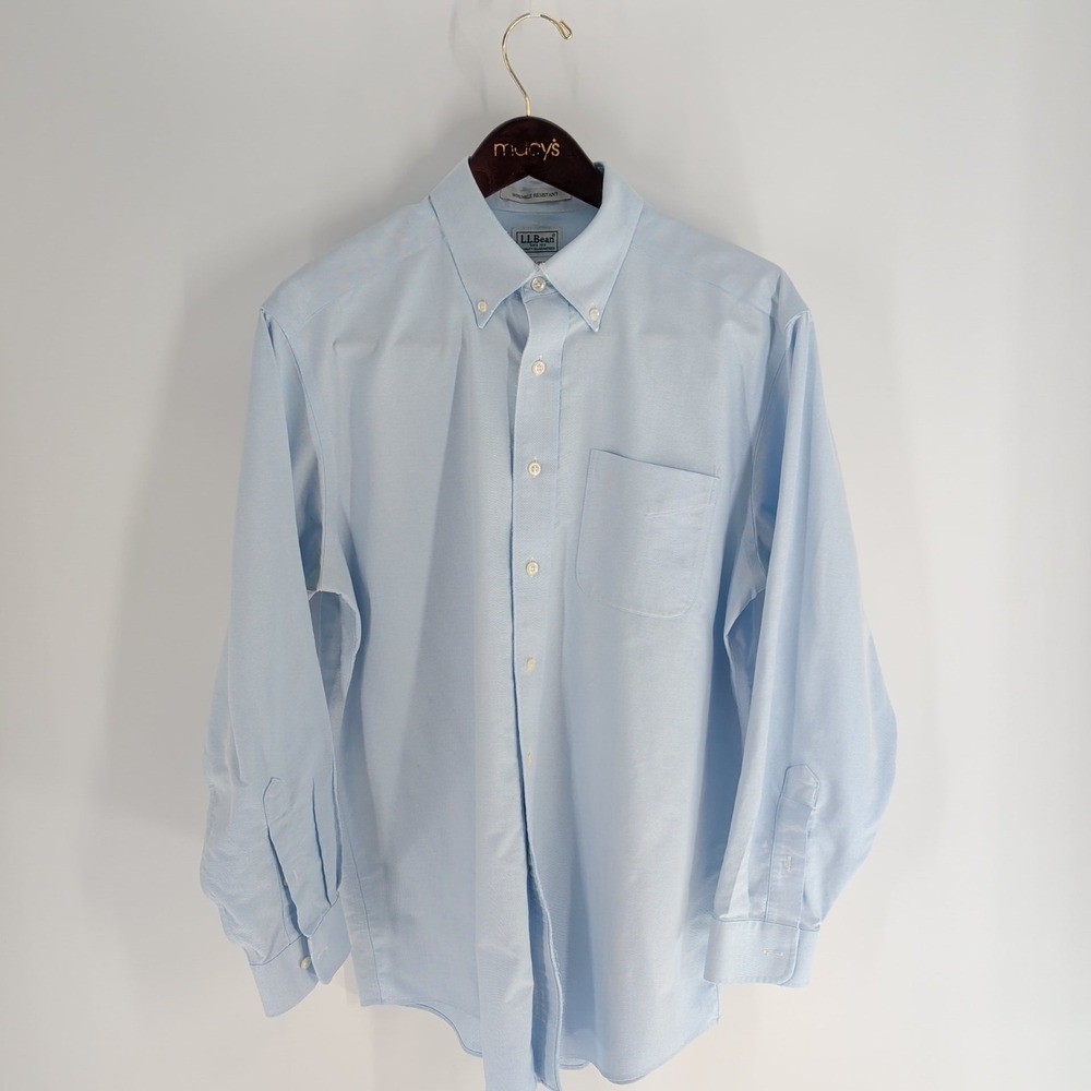 L. L. Bean Wrinkle Resistant Classic Button-Down Dress Shirt Light Blue Size 33‎